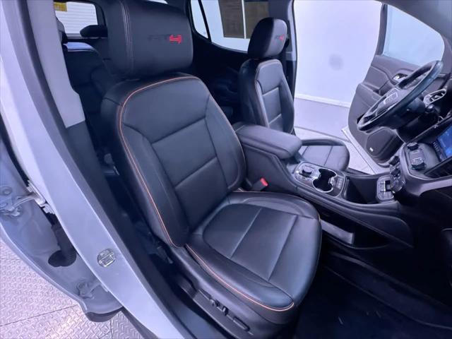 2023 GMC Acadia AWD AT4