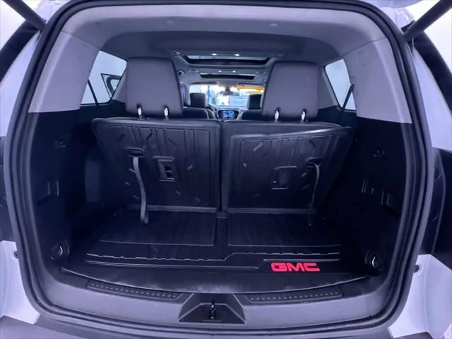 2023 GMC Acadia AWD AT4