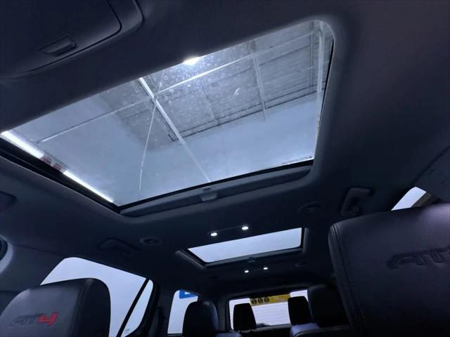 2023 GMC Acadia AWD AT4