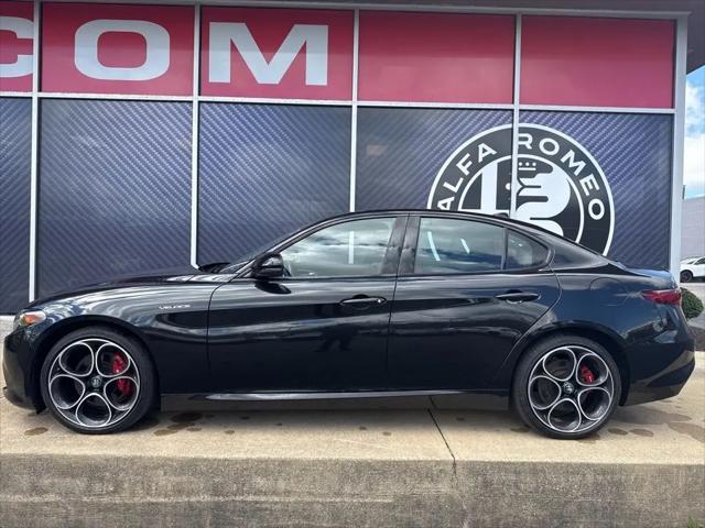2023 Alfa Romeo Giulia Veloce AWD