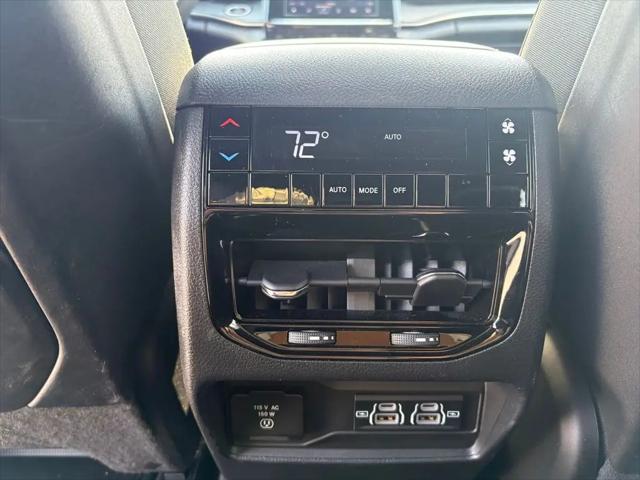 2024 Jeep Grand Cherokee L Altitude X 4x4