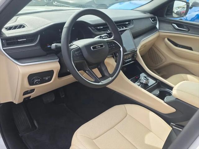 2025 Jeep Grand Cherokee Limited 4x4