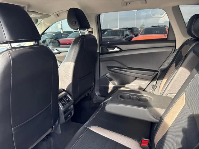 2022 Volkswagen Taos 1.5T SEL