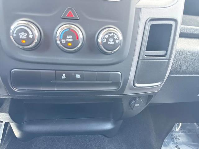 2024 Ram 1500 Classic Tradesman