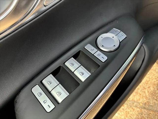 2025 Genesis GV70 2.5T AWD