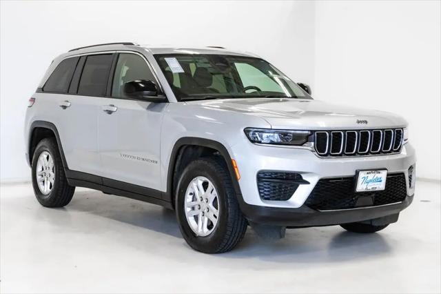2024 Jeep Grand Cherokee Laredo 4x4