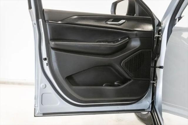 2024 Jeep Grand Cherokee Laredo 4x4