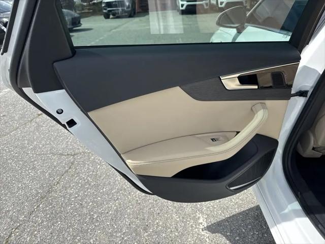 2023 Audi A4 Premium Plus 45 TFSI S line quattro S tronic