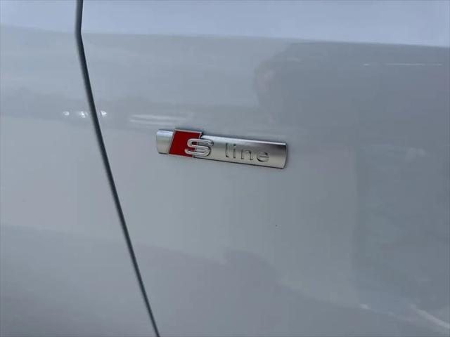 2023 Audi A4 Premium Plus 45 TFSI S line quattro S tronic