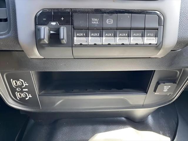 2023 Ram 3500 Tradesman/SLT/Laramie/Limited