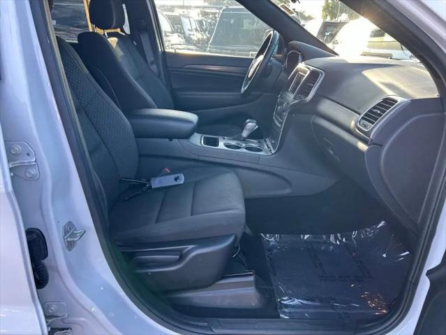 2021 Jeep Grand Cherokee Laredo E 4x2