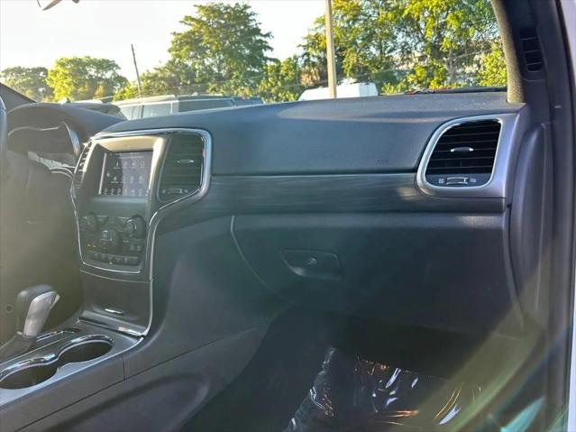 2021 Jeep Grand Cherokee Laredo E 4x2