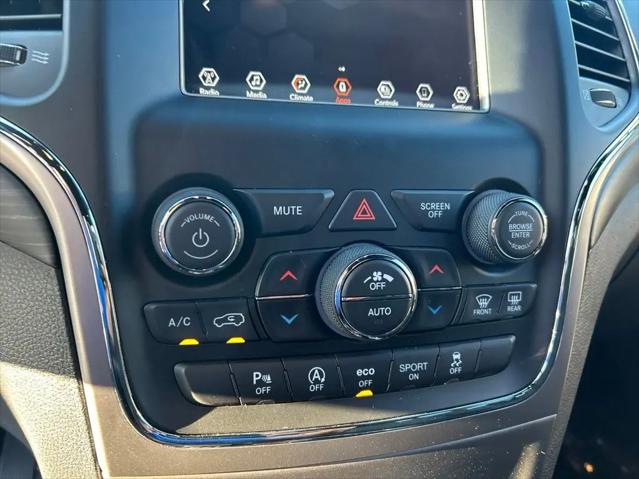 2021 Jeep Grand Cherokee Laredo E 4x2