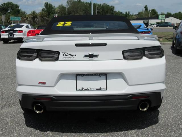 2022 Chevrolet Camaro RWD Convertible 2LT