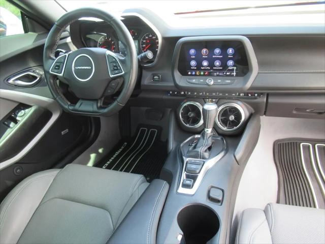 2022 Chevrolet Camaro RWD Convertible 2LT