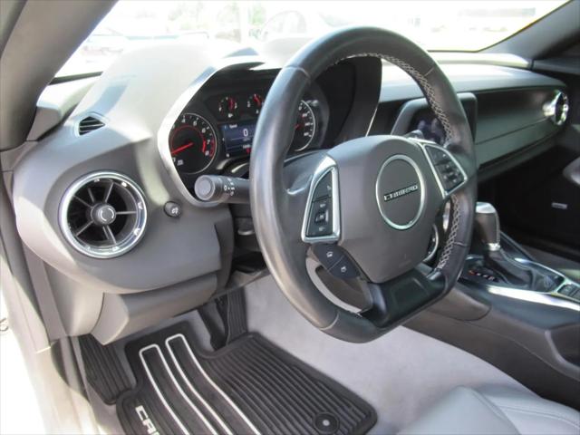 2022 Chevrolet Camaro RWD Convertible 2LT