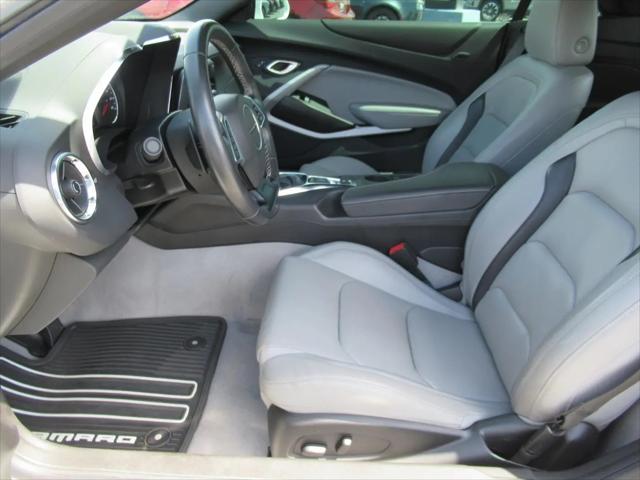 2022 Chevrolet Camaro RWD Convertible 2LT