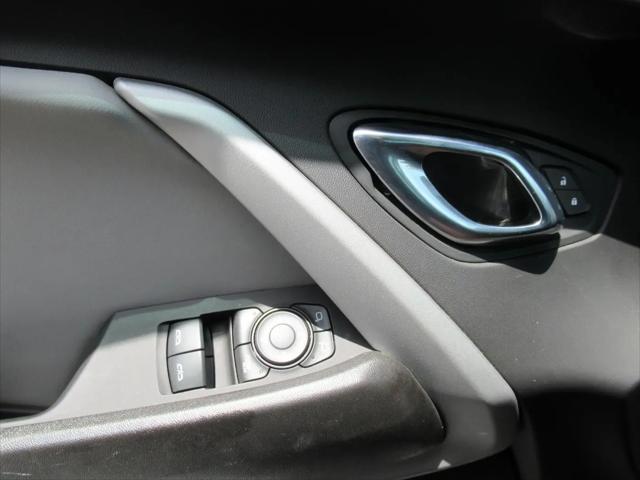 2022 Chevrolet Camaro RWD Convertible 2LT