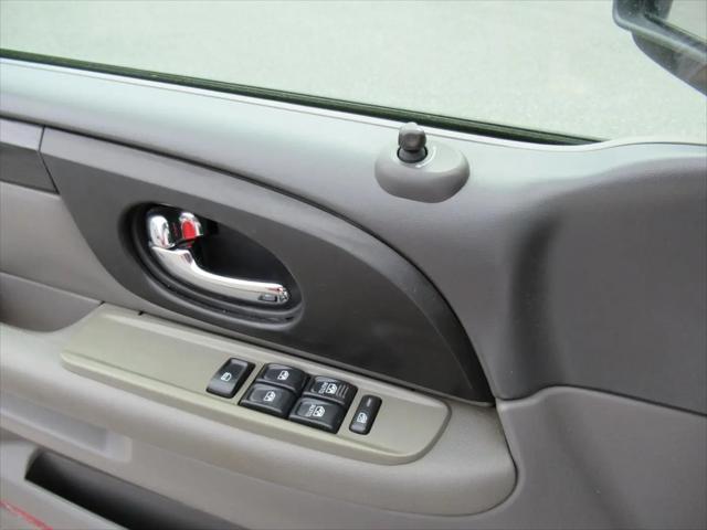 2004 GMC Envoy XUV SLE