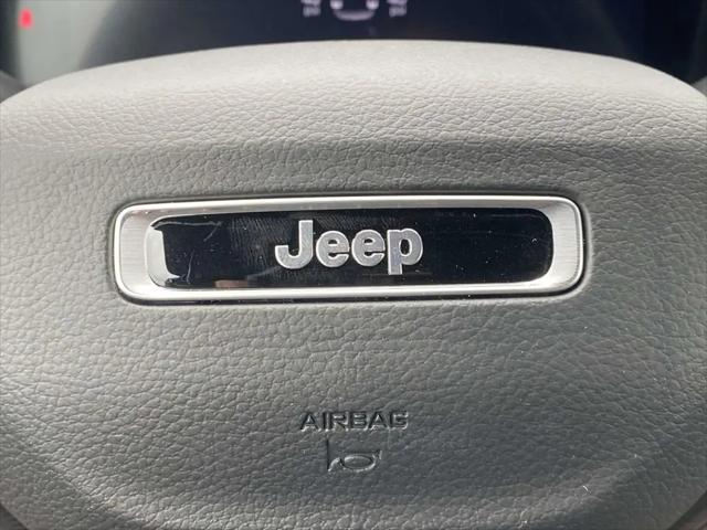 2026 Jeep Grand Cherokee L Altitude 4x2