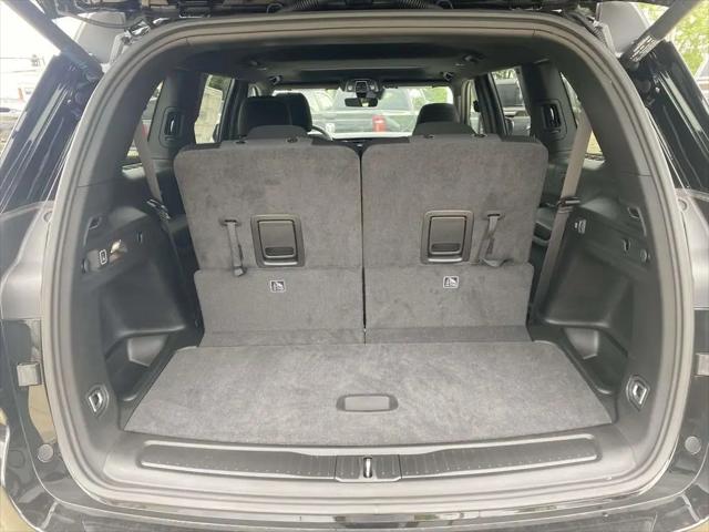 2026 Jeep Grand Cherokee L Altitude 4x2