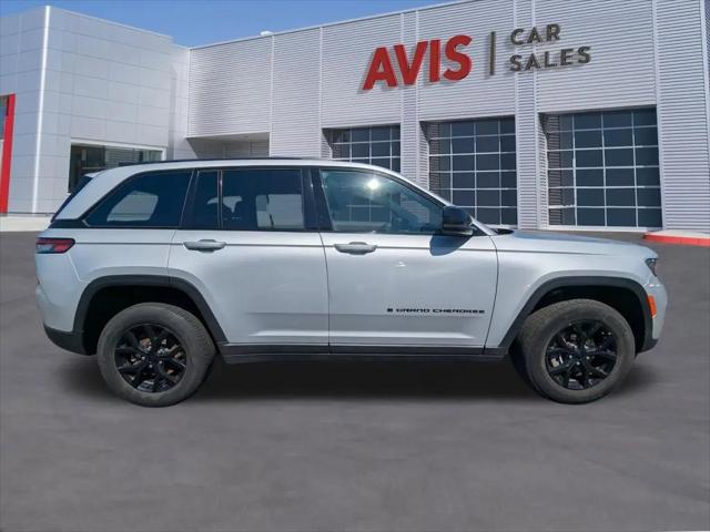 2025 Jeep Grand Cherokee Altitude 4x4