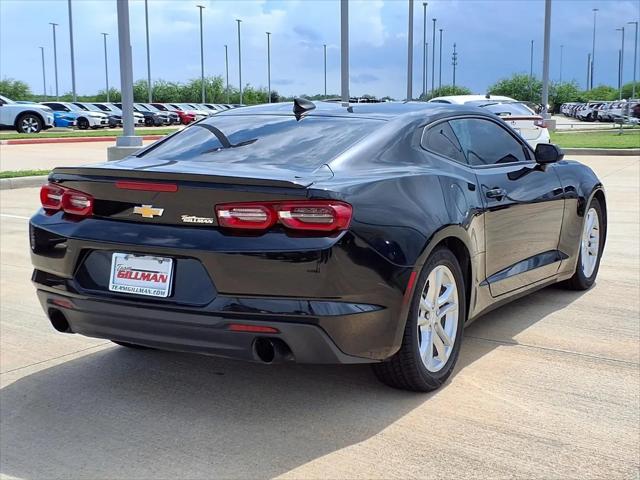 2022 Chevrolet Camaro RWD Coupe 1LS