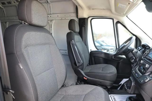 2024 Ram ProMaster 2500 Cargo Van Tradesman High Roof 159" WB w/Pass Seat