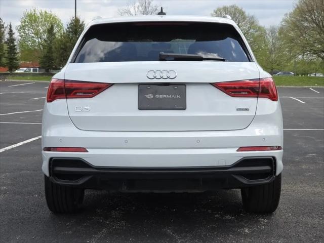 2025 Audi Q3 Premium 45 TFSI S line quattro Tiptronic