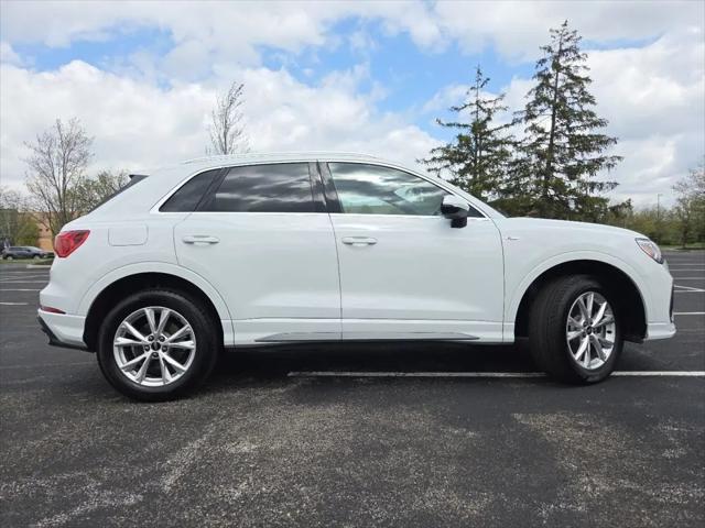 2025 Audi Q3 Premium 45 TFSI S line quattro Tiptronic