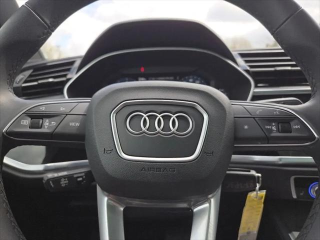 2025 Audi Q3 Premium 45 TFSI S line quattro Tiptronic