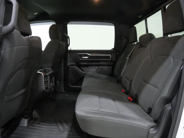 2022 Ram 1500 Big Horn Crew Cab 4x4 5'7" Box
