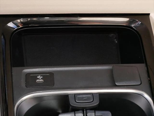 2025 Mercedes-Benz GLB 4MATIC