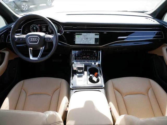 2022 Audi Q7 Premium Plus 55 TFSI quattro Tiptronic