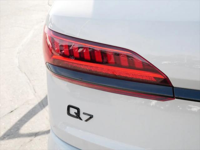 2022 Audi Q7 Premium Plus 55 TFSI quattro Tiptronic