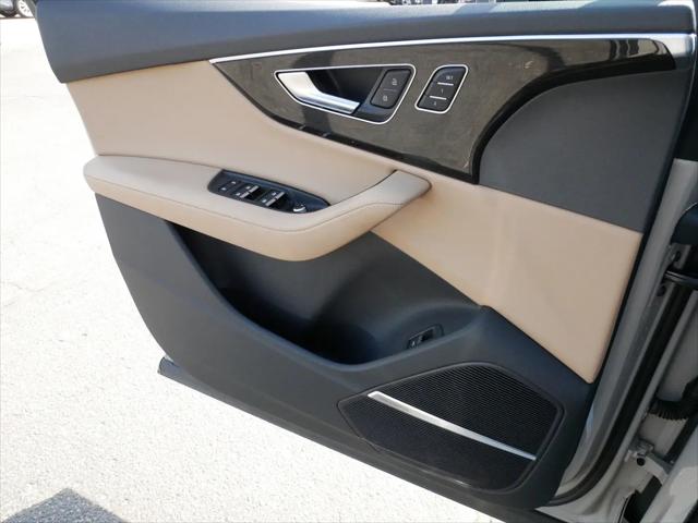 2022 Audi Q7 Premium Plus 55 TFSI quattro Tiptronic
