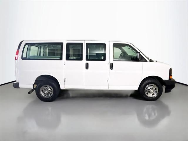 2017 Chevrolet Express Work Van