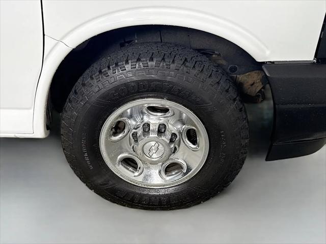 2017 Chevrolet Express Work Van