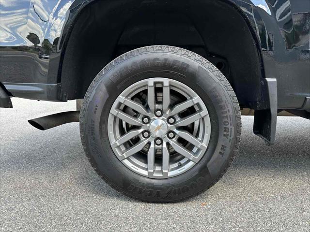 2023 Chevrolet Colorado 4WD Crew Cab Short Box LT