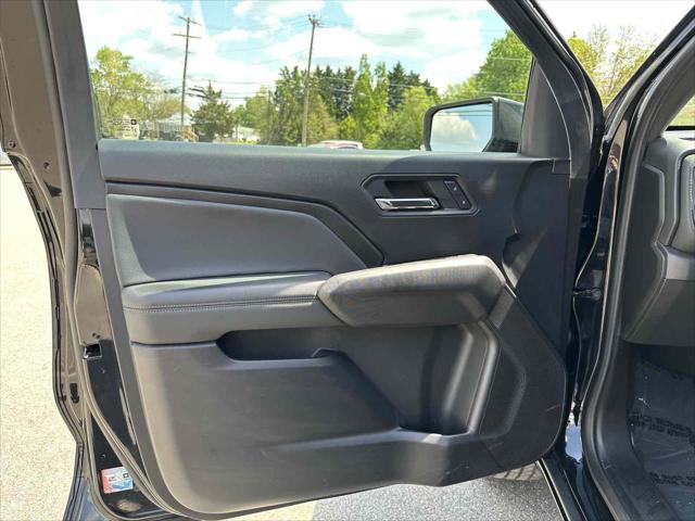 2023 Chevrolet Colorado 4WD Crew Cab Short Box LT