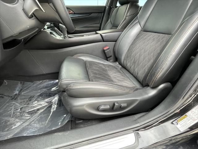 2022 Nissan Maxima SR Xtronic CVT