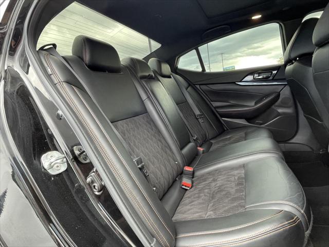 2022 Nissan Maxima SR Xtronic CVT