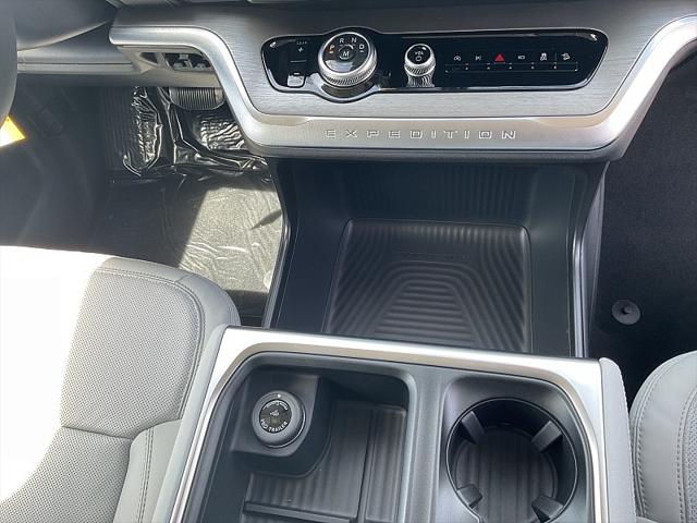 2026 Ford Expedition Max Platinum MAX