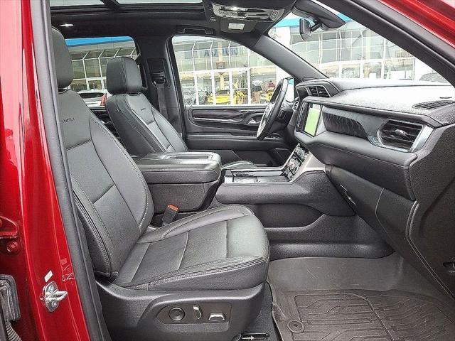 2022 GMC Yukon 4WD Denali