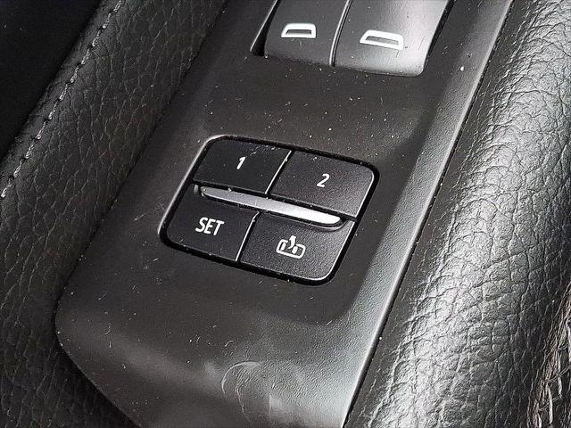 2022 GMC Yukon 4WD Denali