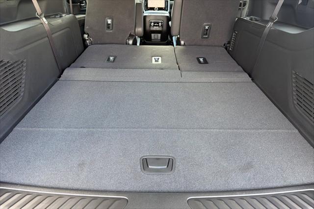 2026 GMC Yukon XL 4WD Elevation