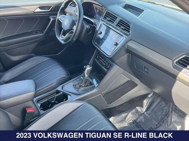 2023 Volkswagen Tiguan 2.0T SE R-Line Black
