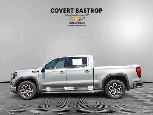 2023 GMC Sierra 1500 4WD Crew Cab Short Box SLT