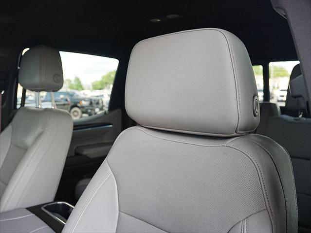 2023 GMC Sierra 1500 4WD Crew Cab Short Box SLT
