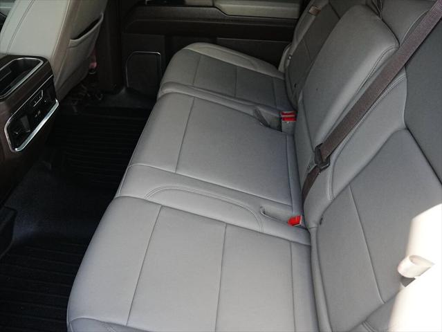 2023 GMC Sierra 1500 4WD Crew Cab Short Box SLT